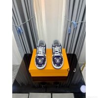 LV Man Low Cut Ts LV sz38-45 7C XJ0713