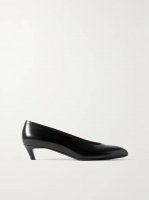 Glossed-leather pumps