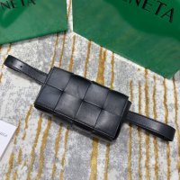 BOTTEGA VENETA WAIST BAG black