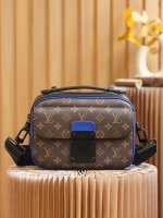 LOUIS VUITTON CROSSBODY BAG monogram