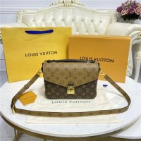 Louis Vuitton Pochette Metis Monogram Reverse Canvas