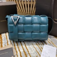 BOTTEGA VENETA HANDBAG blue