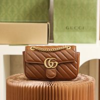 GG Marmont Shoulder Bag