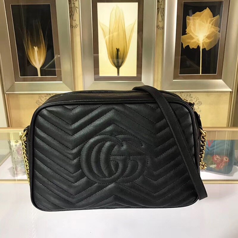 Gucci GG Marmont Medium Matelasse Shoulder Bag