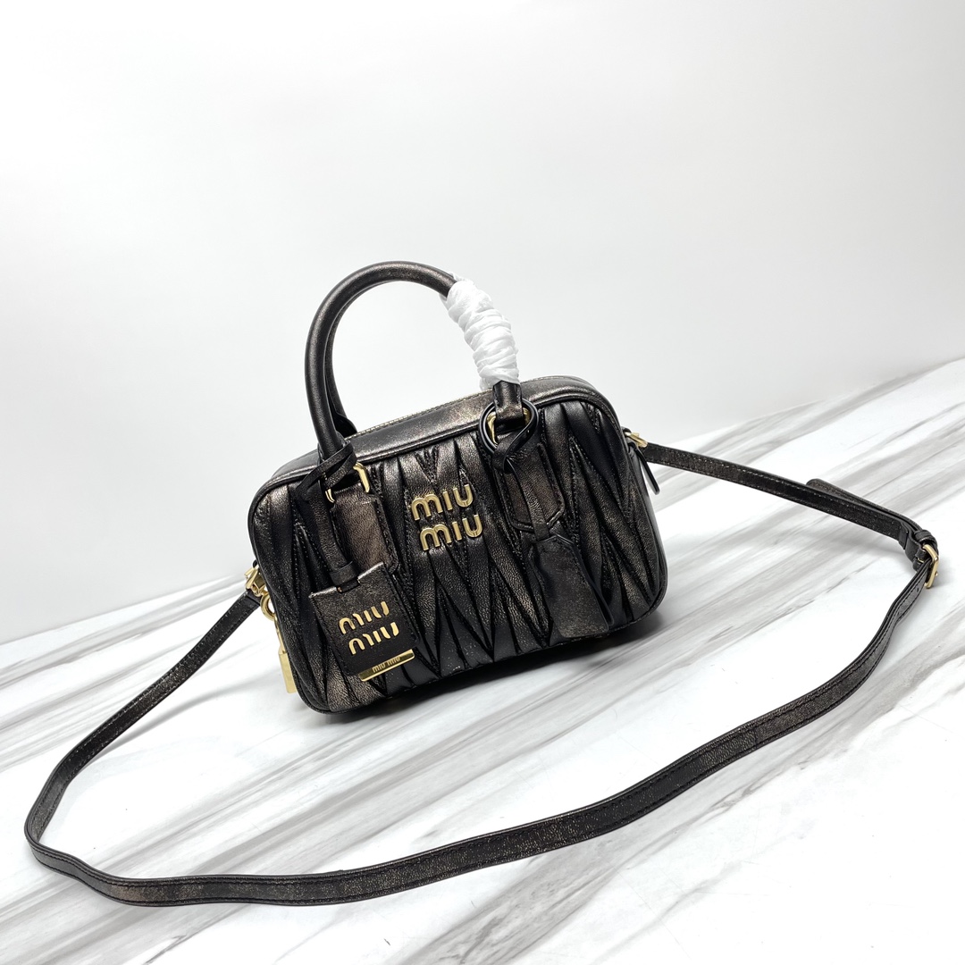 MIU MIU HANDBAG Vintage Distressed