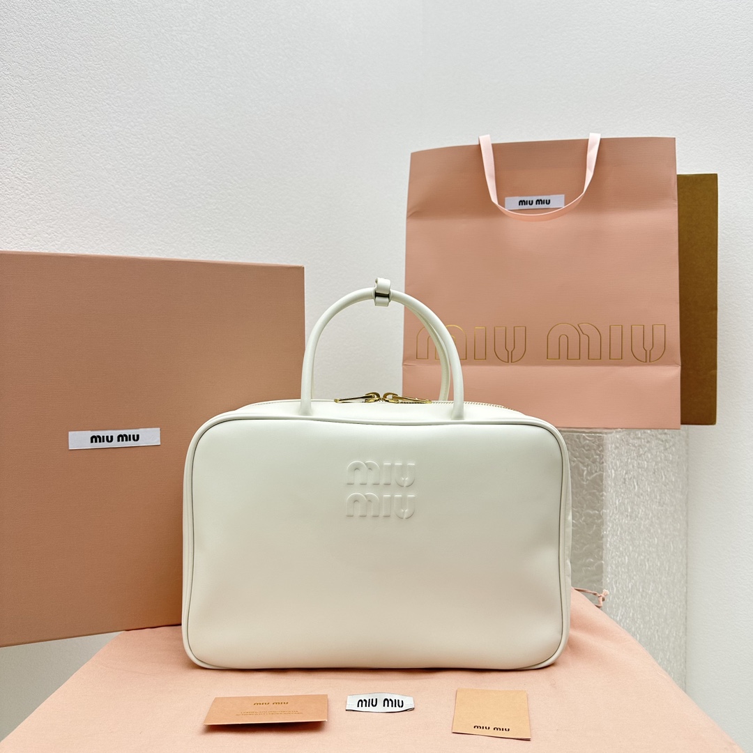 MIU MIU HANDBAG white