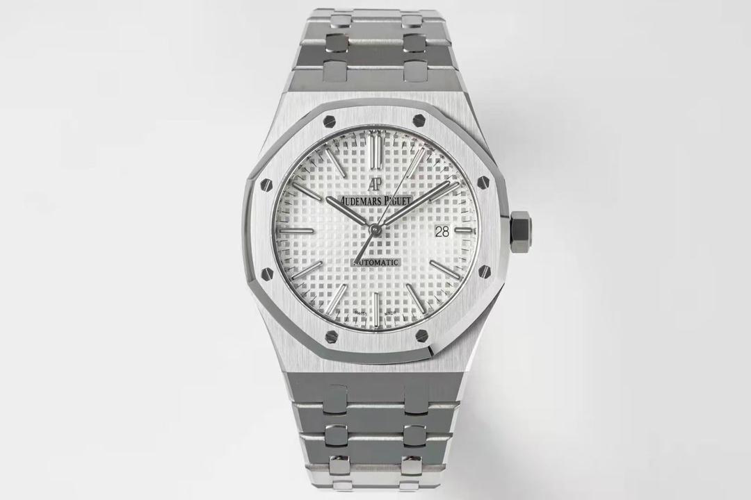 Audemars Piguet Royal Oak 15400