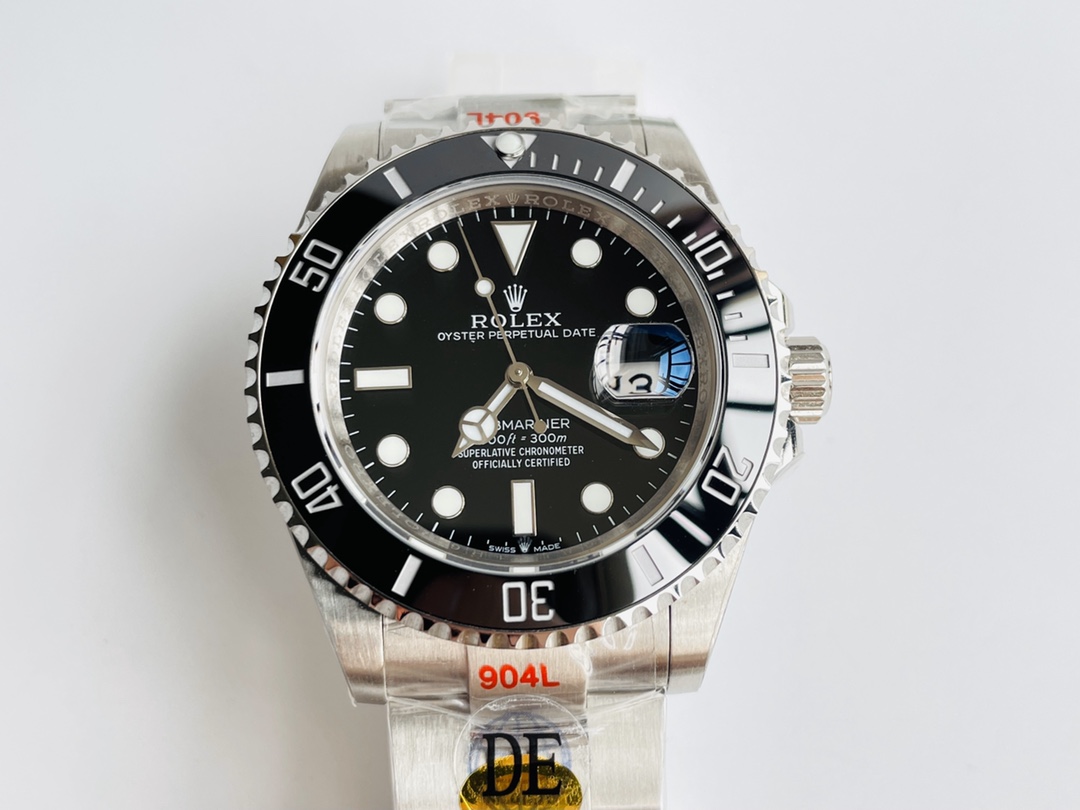 Rolex Oyster Perpetual Submariner Date V12 Edition