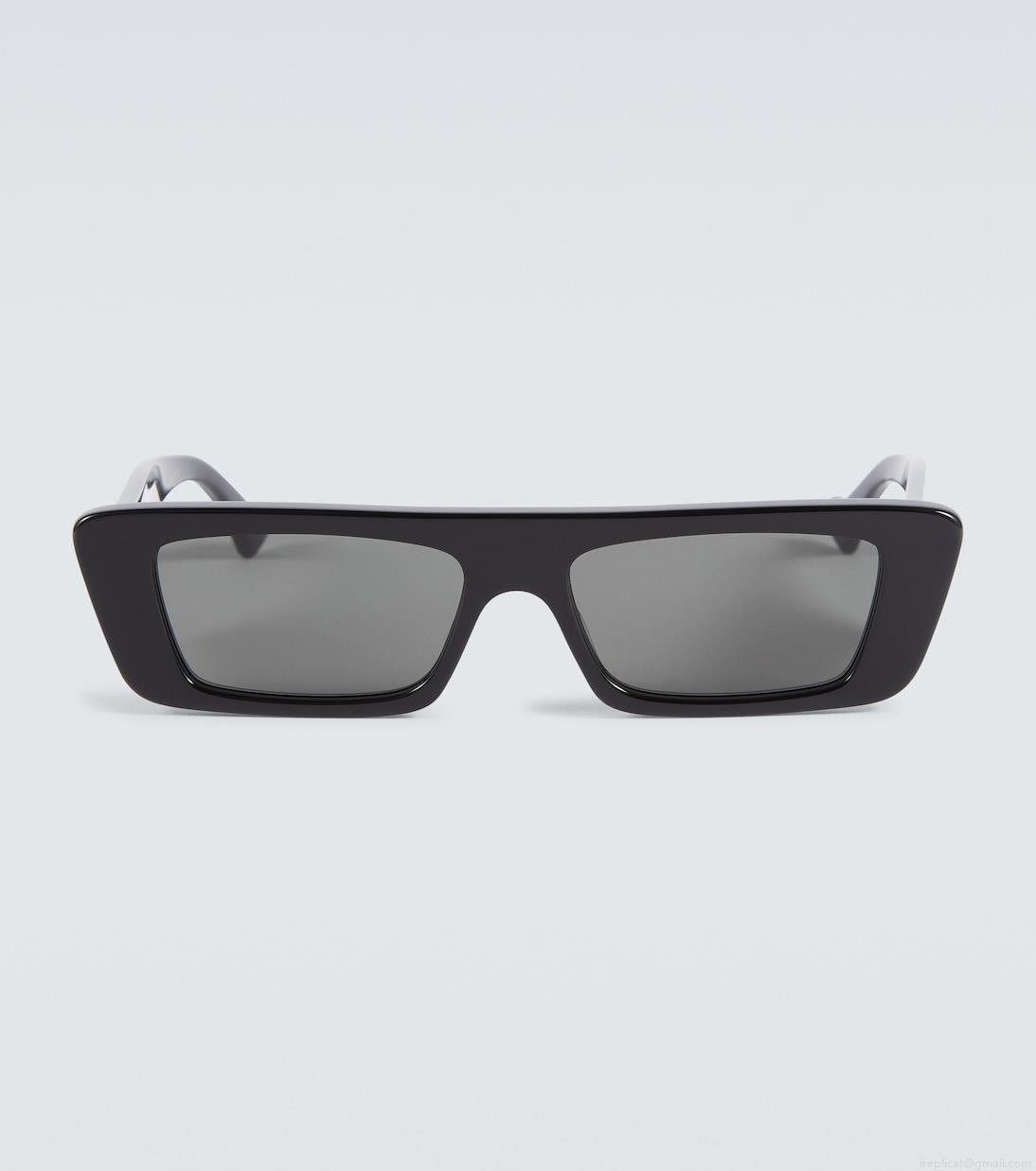 GucciLogo rectangular sunglasses