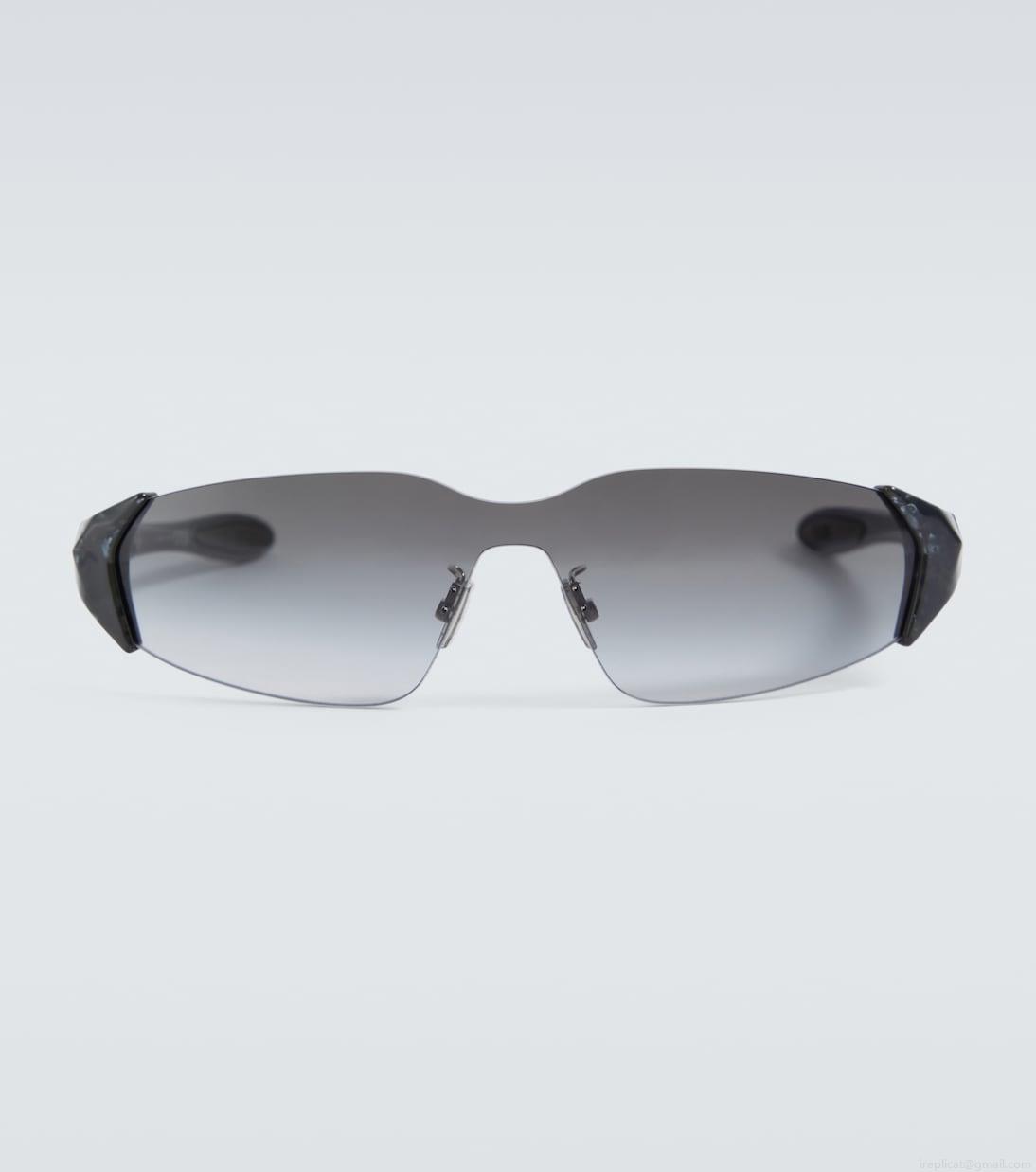 Dior EyewearDiorBay M1U mask sunglasses