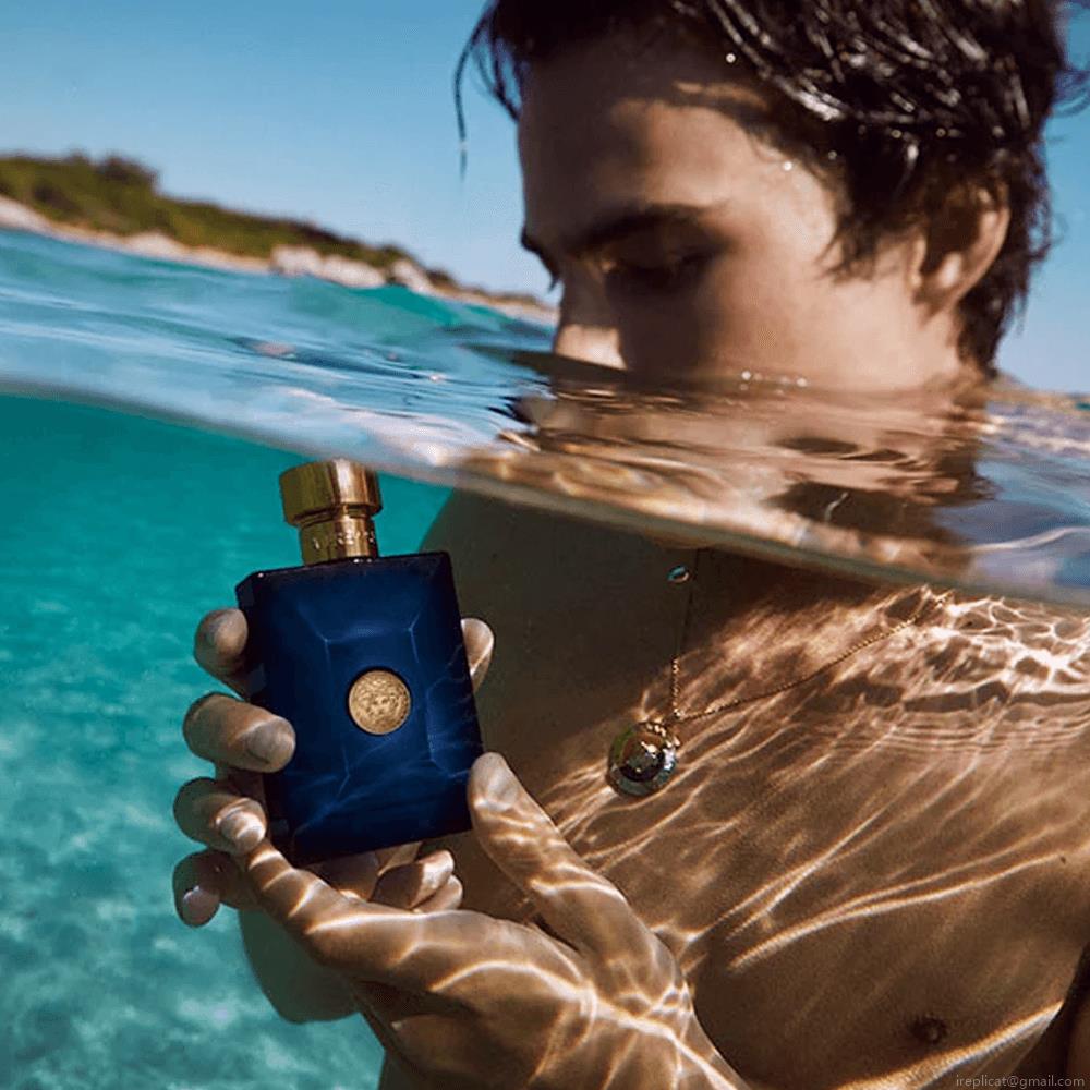 Perfume Versace Dylan Blue Pour Masculino Eau de Toilette 50 ml