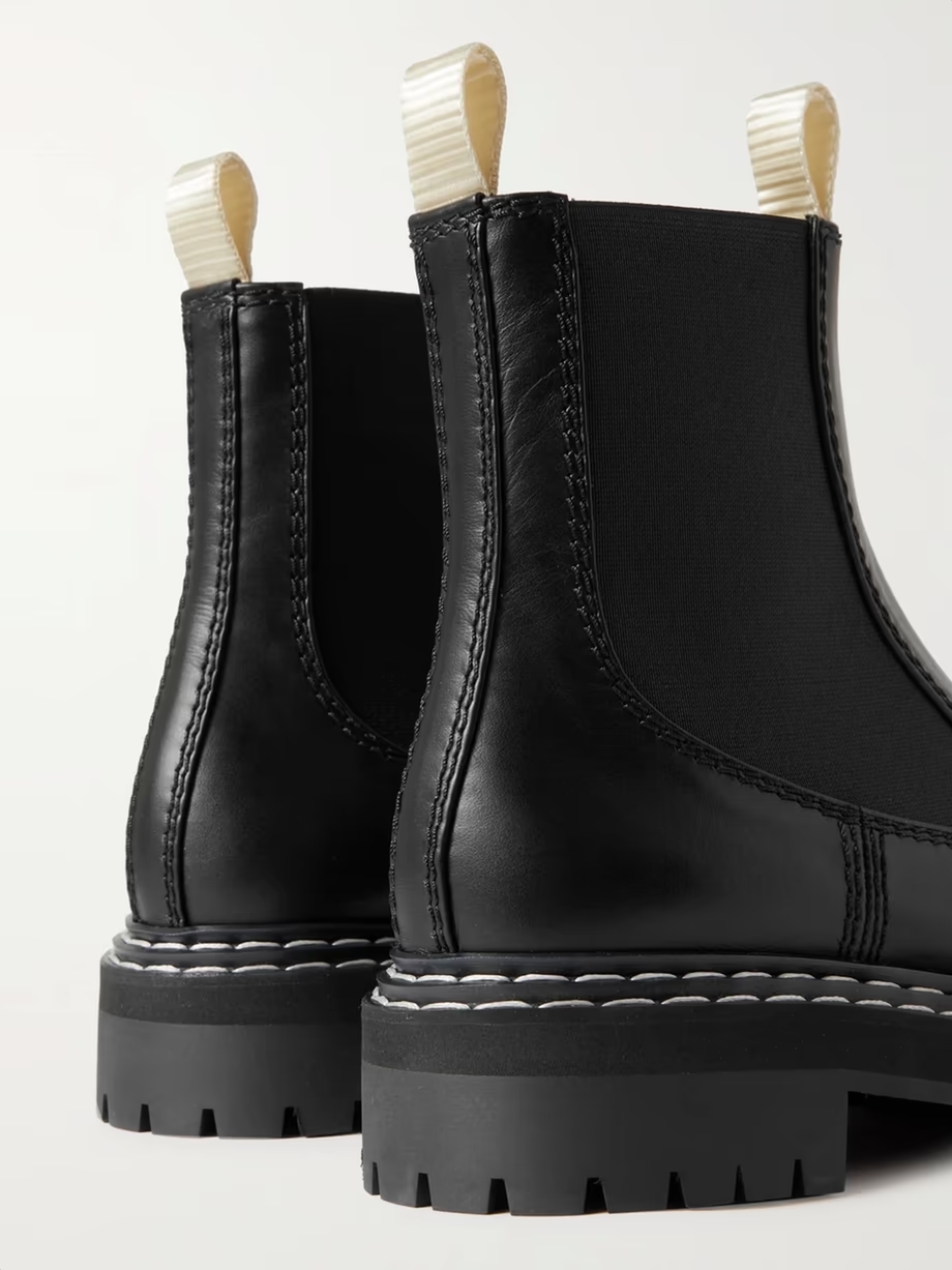 Topstitched leather Chelsea boots