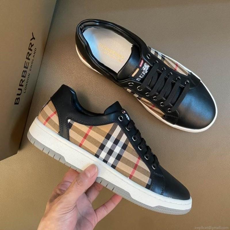 2022 Burberry Man low Cut 1216 Burberry sz38-44 1C n0923