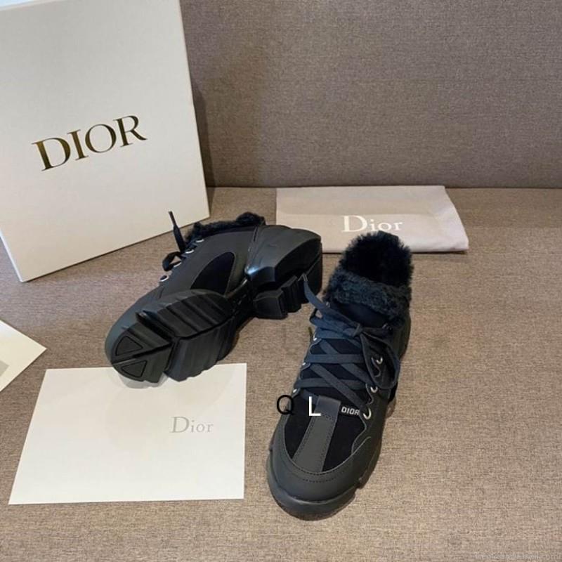 Dior low cut Women Ts Dior 110901 sz35-40LL