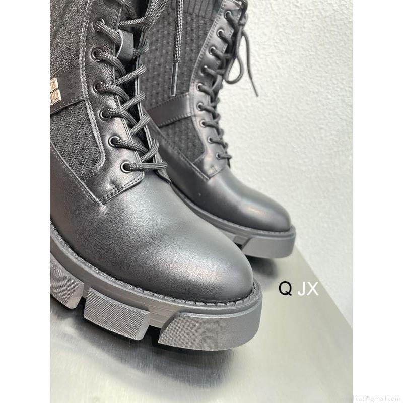 Givenchy short boots Woman Ts Givenchy colour sz35-40XJ1109