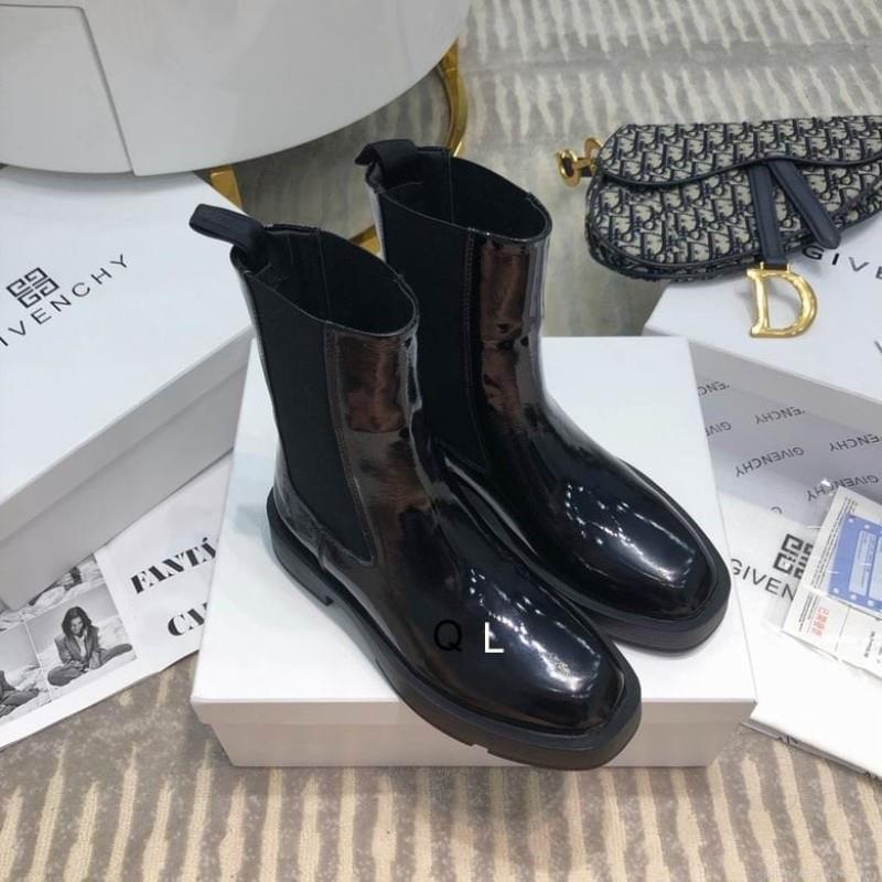 Givenchy short boots Woman Ts GIVENCHY 121109 sz35-40QL