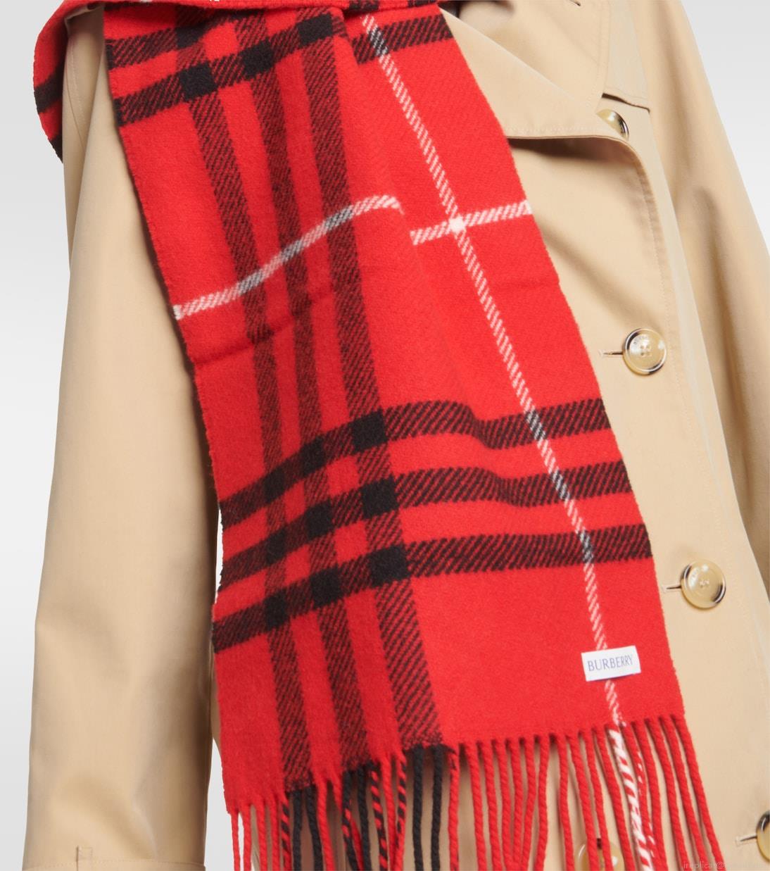 BurberryBurberry Check wool and cashmere scarf