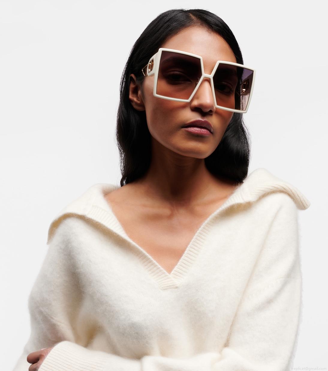 Dior Eyewear30Montaigne SU oversized sunglasses