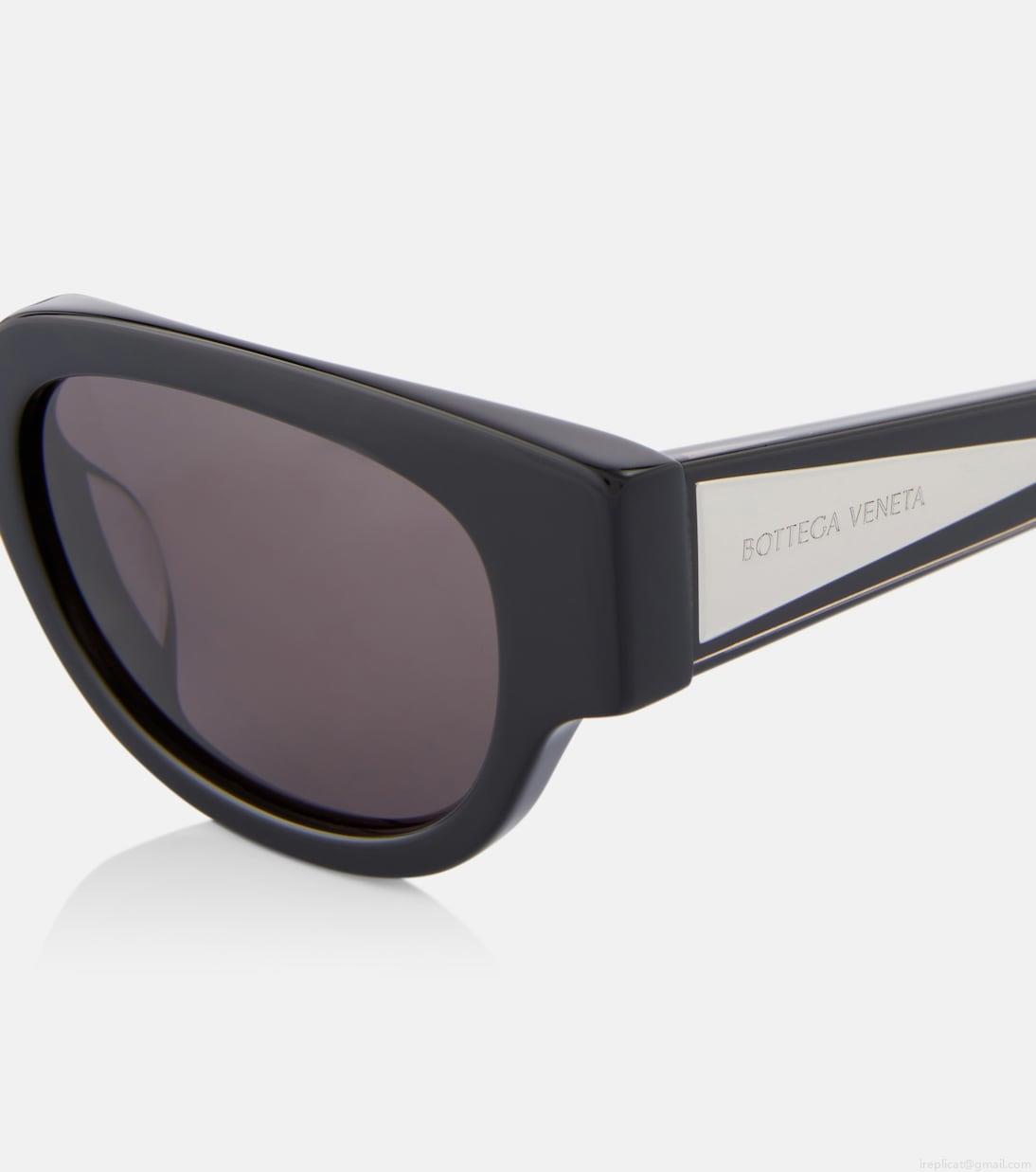 Bottega VenetaTriangle sunglasses