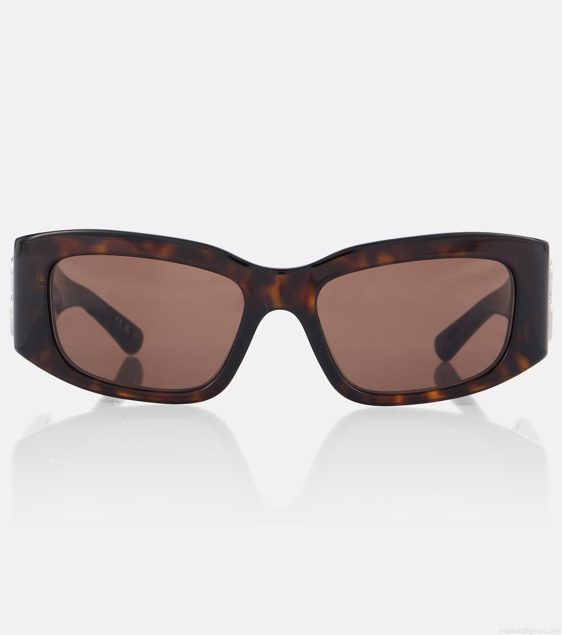 BalenciagaBossy cat-eye sunglasses